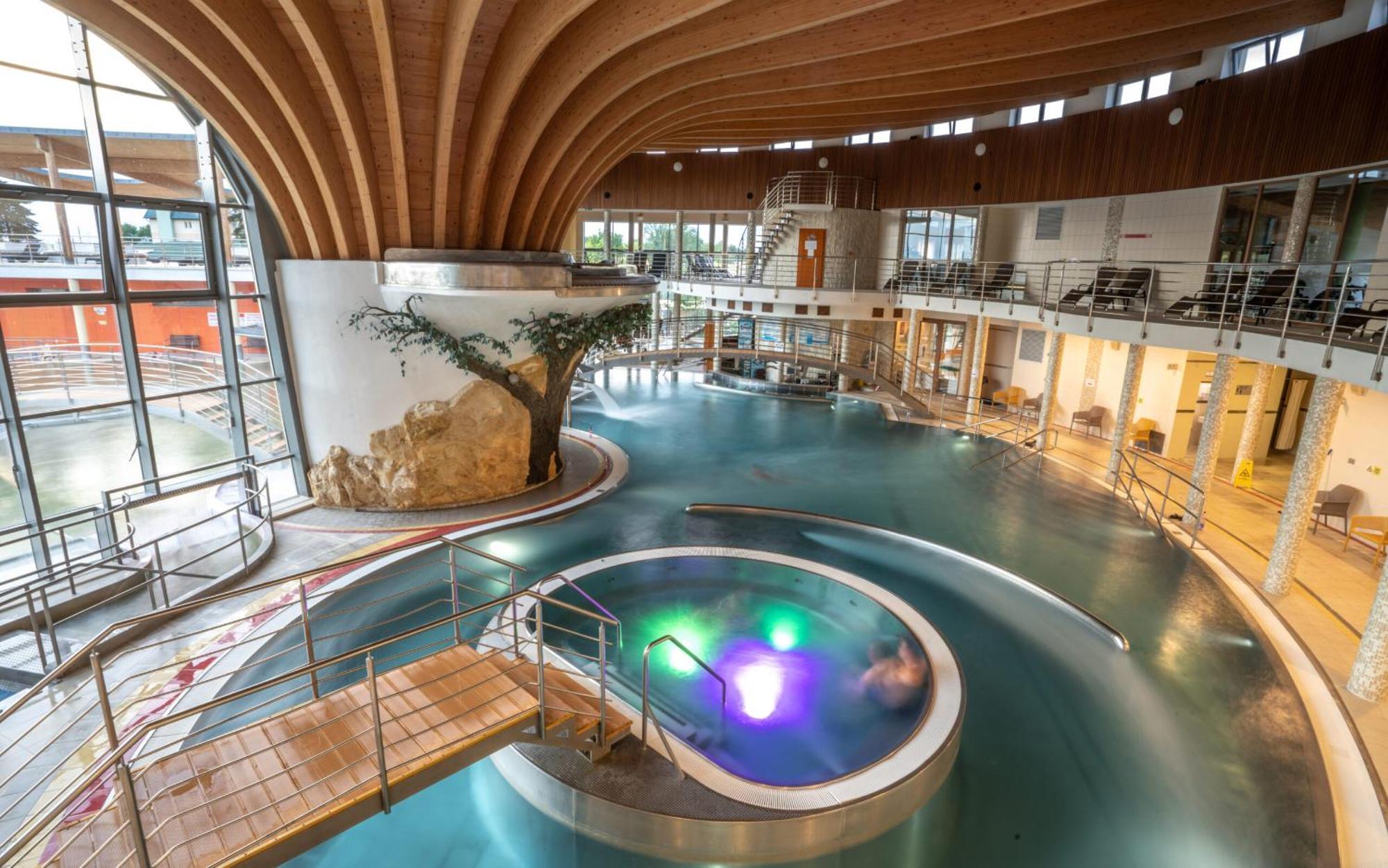 Dom V Zahrade Hotel Bellegszencse Kültér fotó